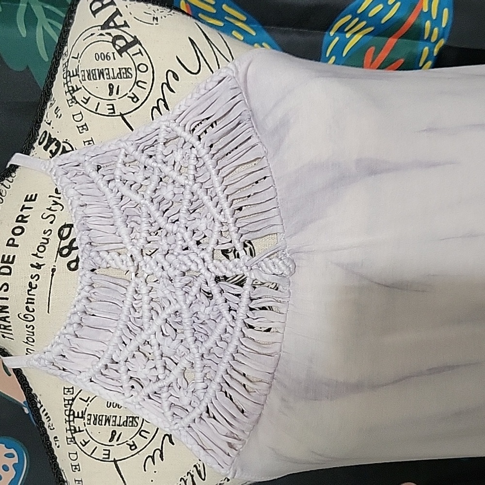 AMERICAN EAGLE TOP